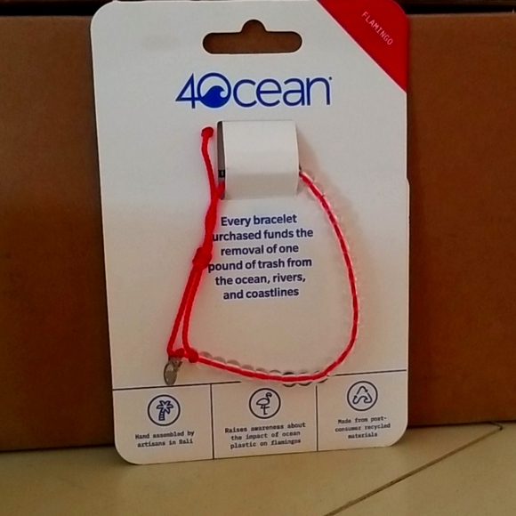 4Ocean🌊 Flamingo Bracelet